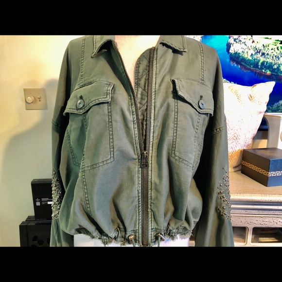 Meet your Posher, Alice - Picture 5 of 8